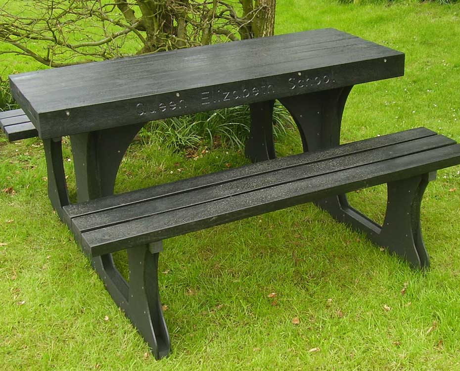 Plastic picnic tables for sale deals