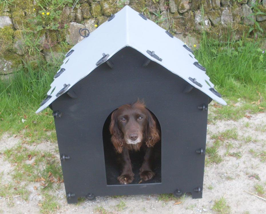 recycled plastic dog kennels