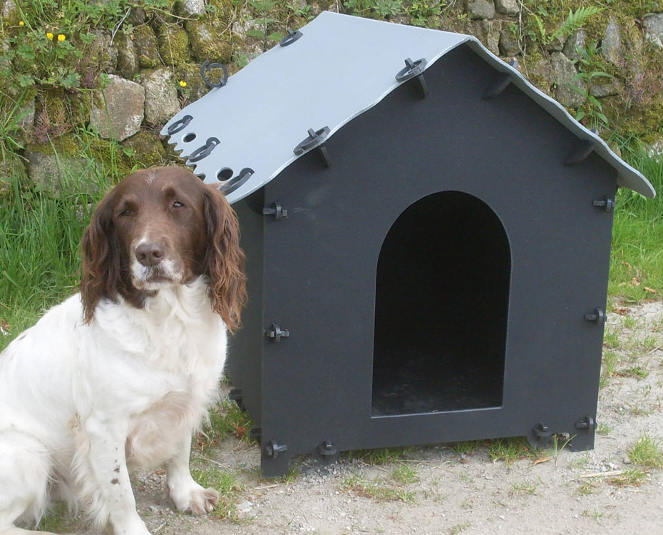 recycled plastic dog kennels